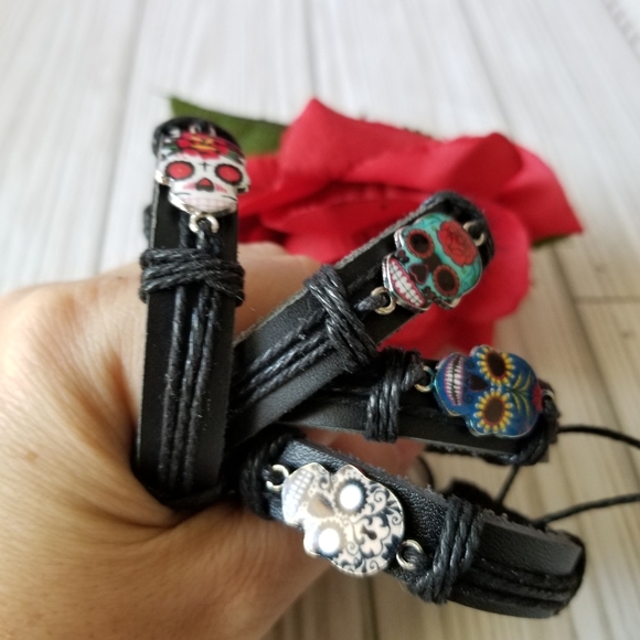 3/$30♥️ Sugar Skull Black Leather Bracelet Unisex - Picture 8 of 9